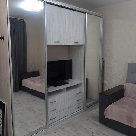 Квартира Студія Sofiivska Borshchahivka Kültér fotó